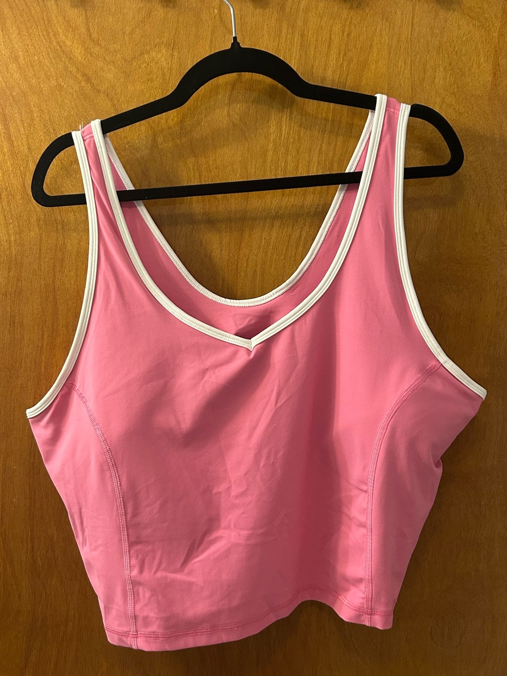 NWOT Amazon Essentials Crop Sports Tank (Top Only)- Pink - Picture 3 of 9